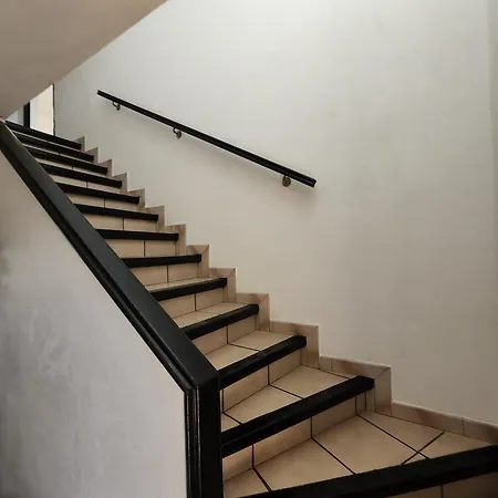 Maison De